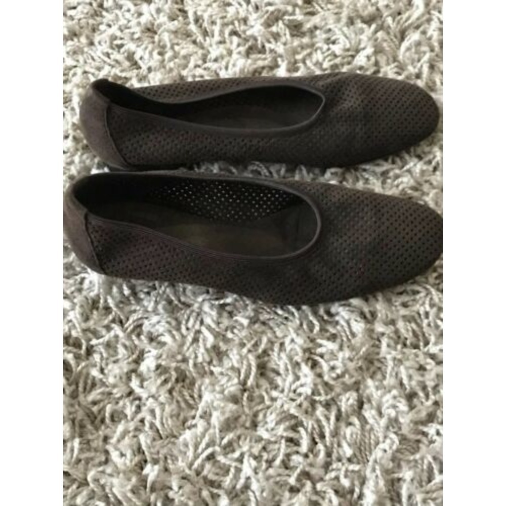 Stuart Weitzman Perforated Brown Suede Flats  9 N